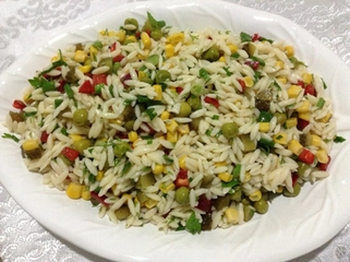 Şehriye Salatası Tarifi ve Malzemeleri