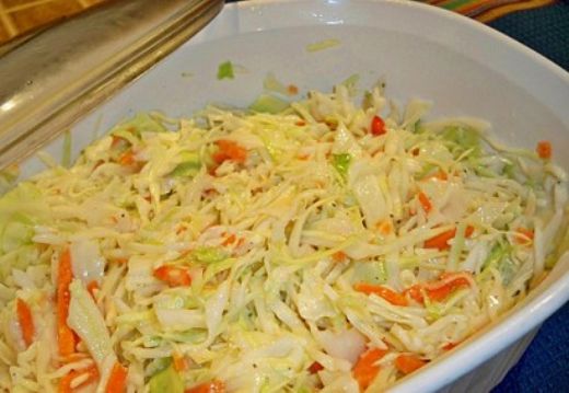 Lahana Havuç Salatası