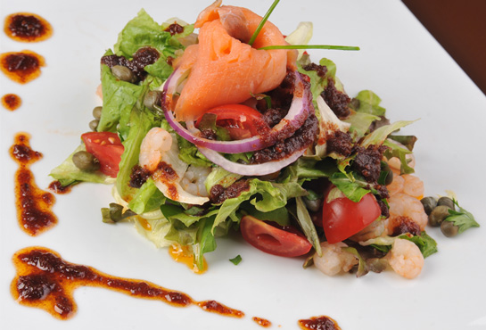 Deniz Mahsulleri Salatası