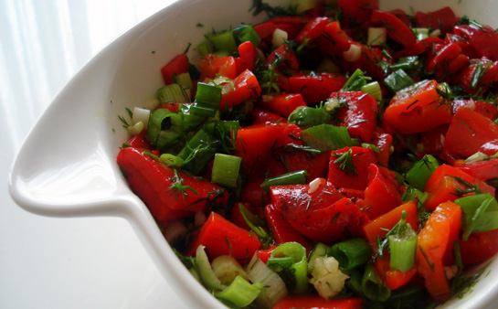 Kırmızı Biber Salatası