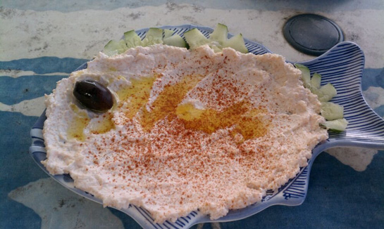 Tarama Salata Tarifi ve Malzemeleri